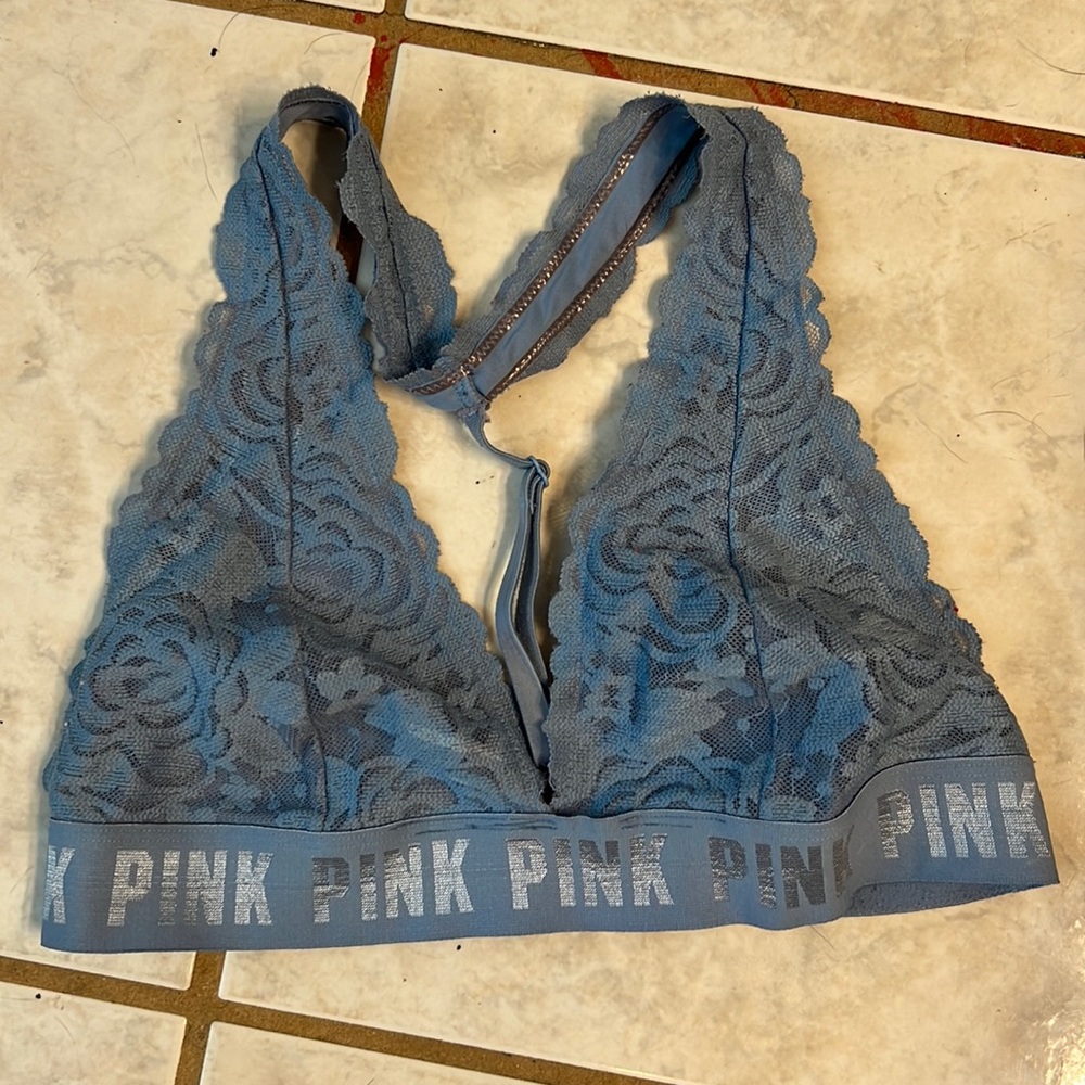 PINK Bra, size medium, razorback. Tiny defect needs sewing! Free w purchase